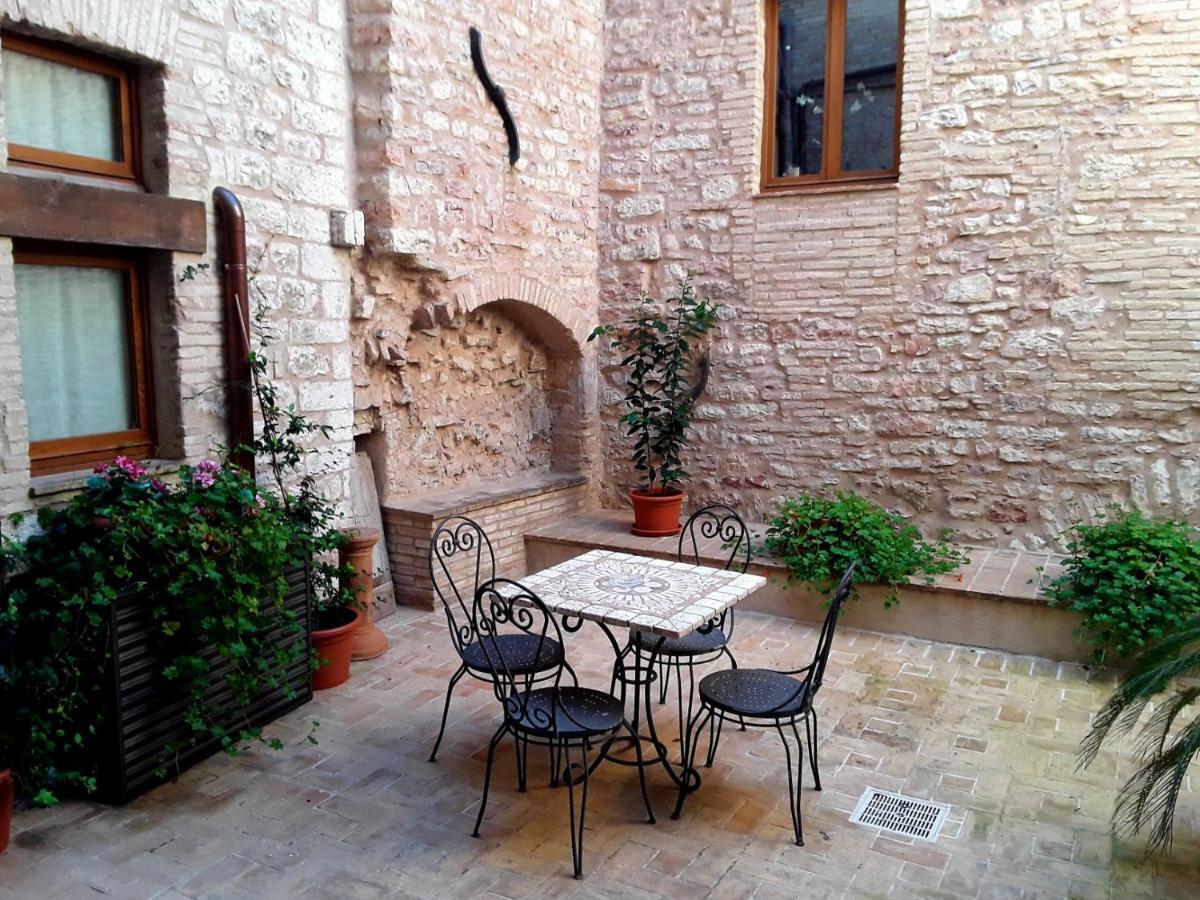 Case Brizi 10 Assisi Kültér fotó